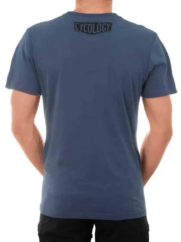 Men's blue cycling t-shirt with back logo, casual fit for active wear